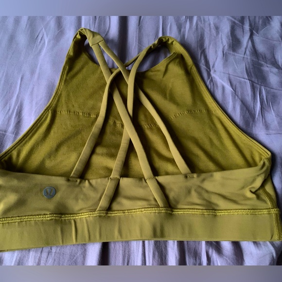 Lululemon high neck energy bra size 6 - Picture 1 of 3